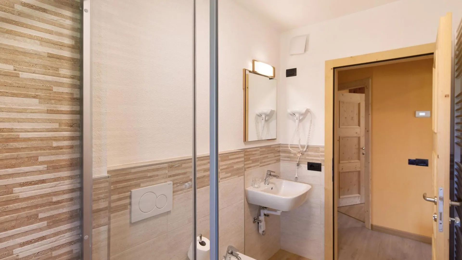 Appartamento Legnameir Bait Da Rez Livigno Daire